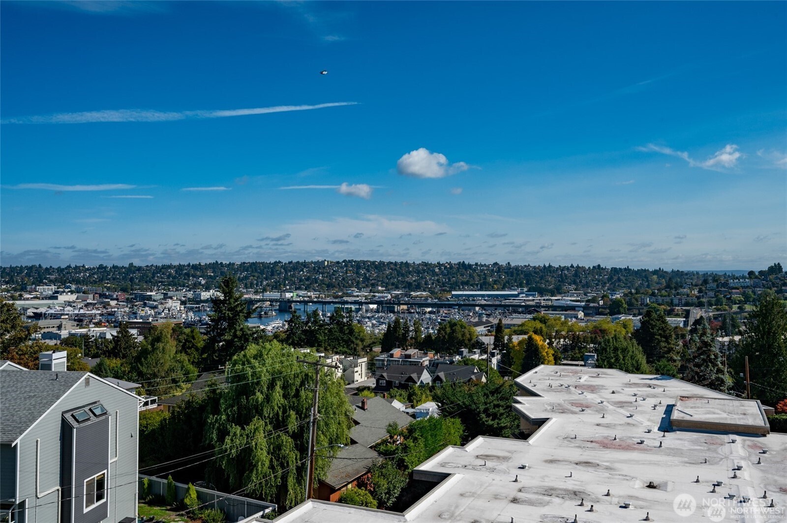 3710 25th Place W #405, Seattle, WA 98199