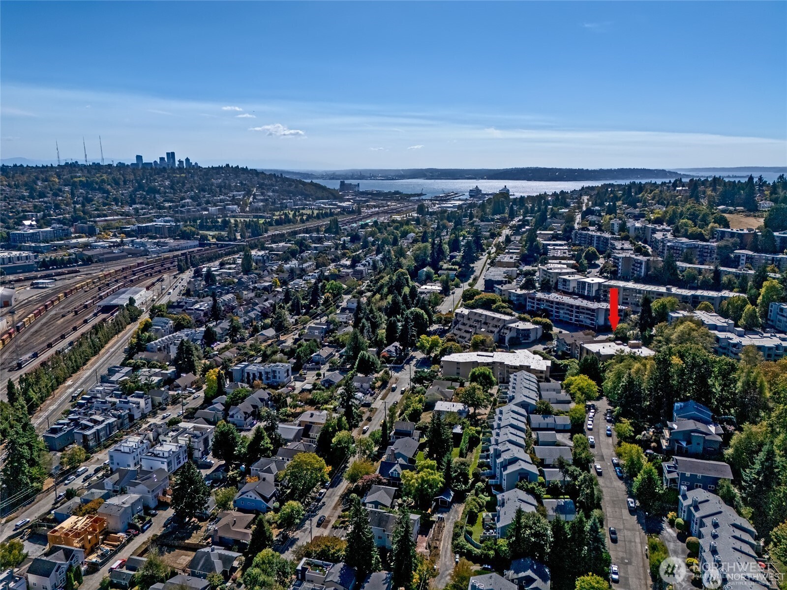 3710 25th Place W #405, Seattle, WA 98199
