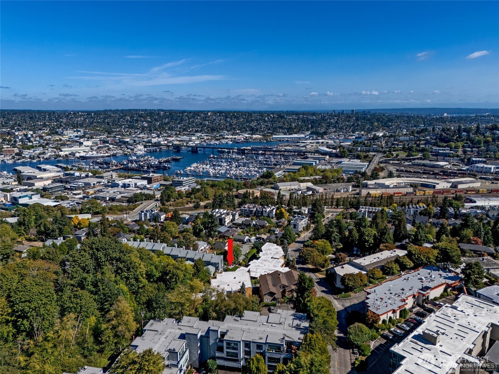 3710 25th Place W #405, Seattle, WA 98199