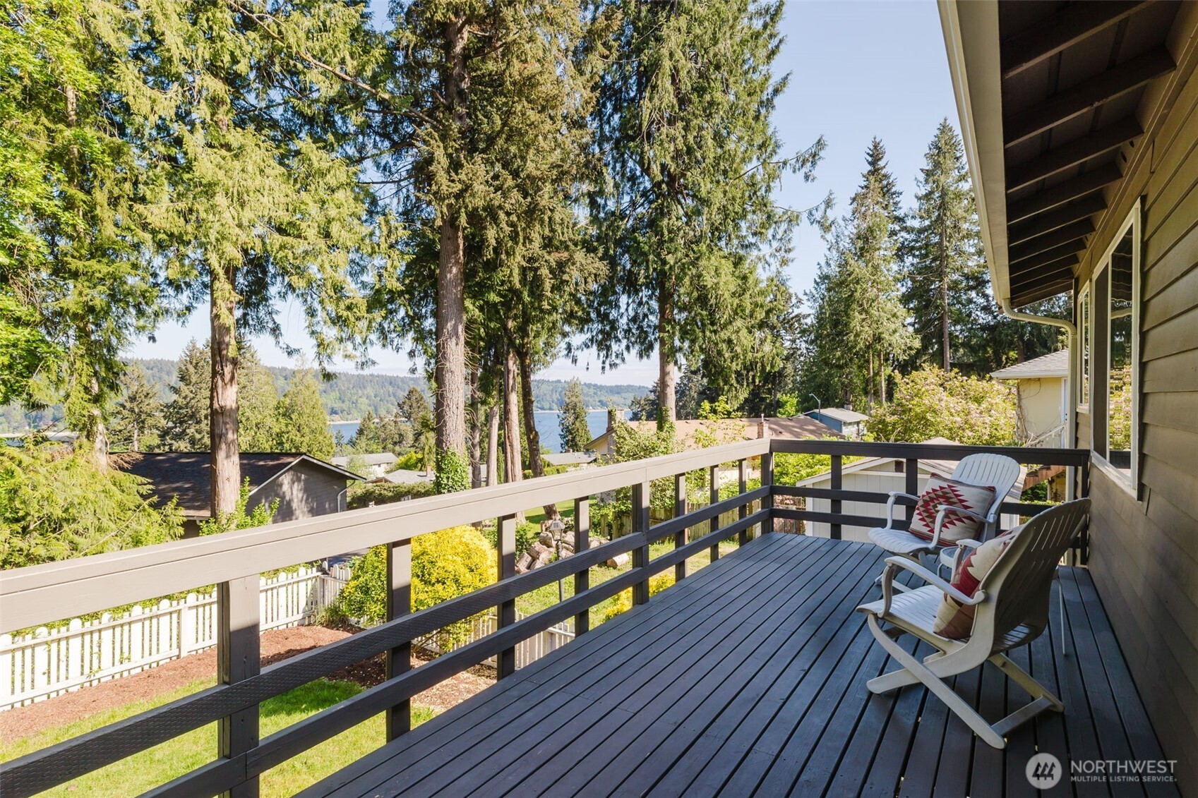 7530 Navajo Trail NE, Bremerton, WA 98311-9432