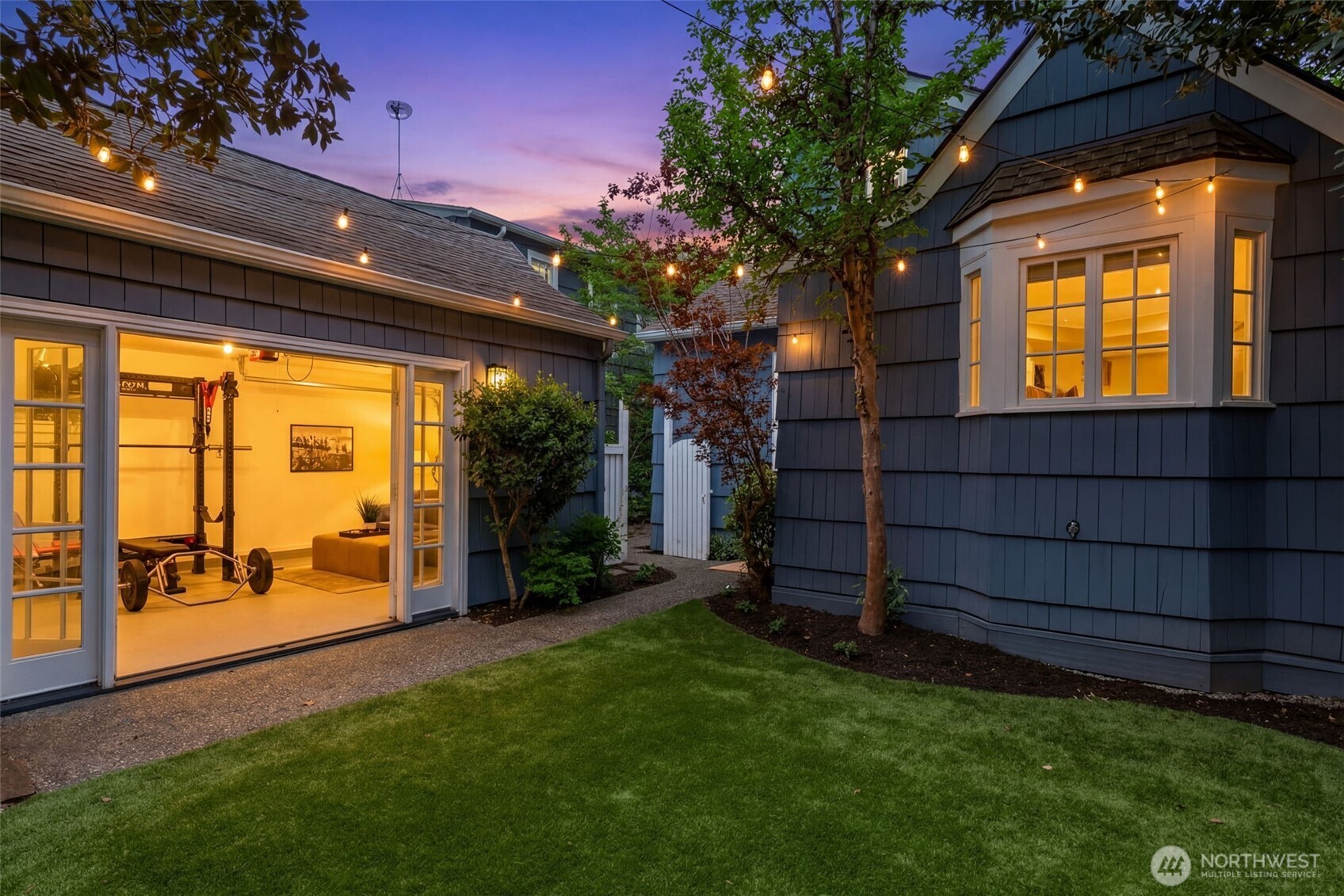 1945 Boyer Avenue E, Seattle, WA 98112