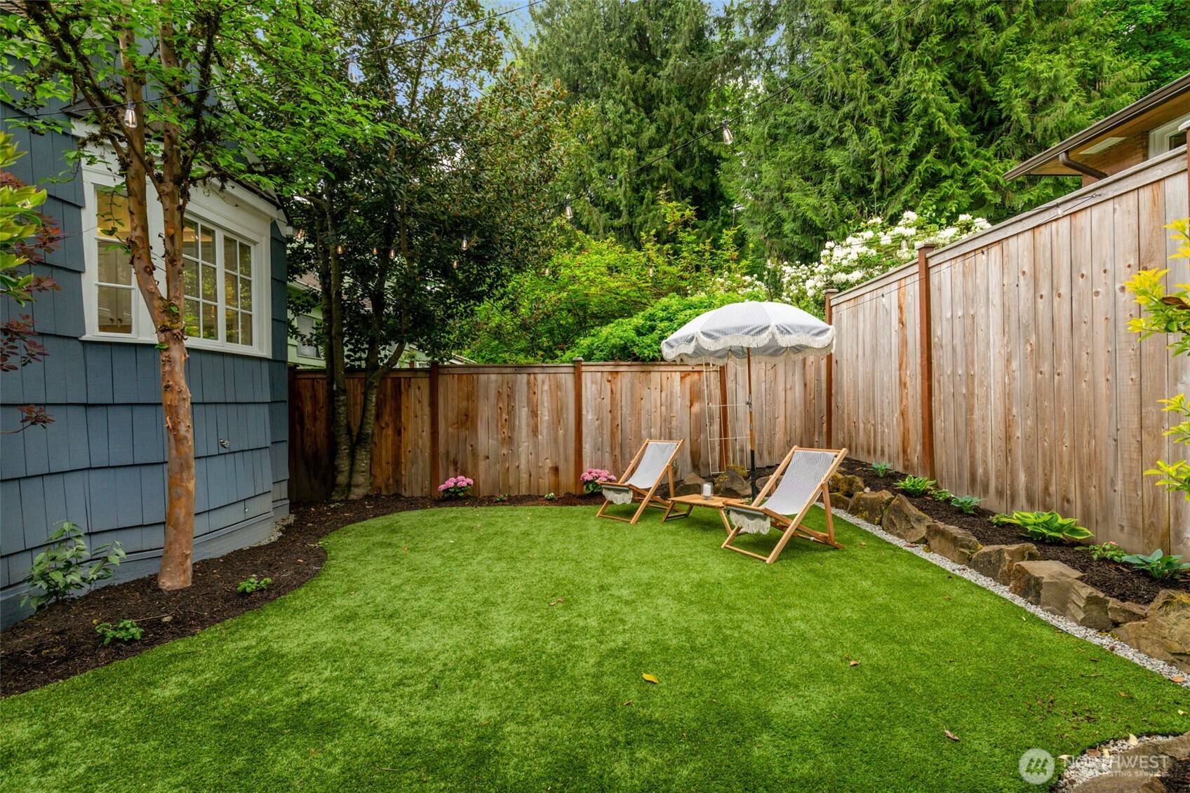1945 Boyer Avenue E, Seattle, WA 98112