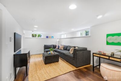 1945 Boyer Avenue E, Seattle, WA 98112 - Photo 23