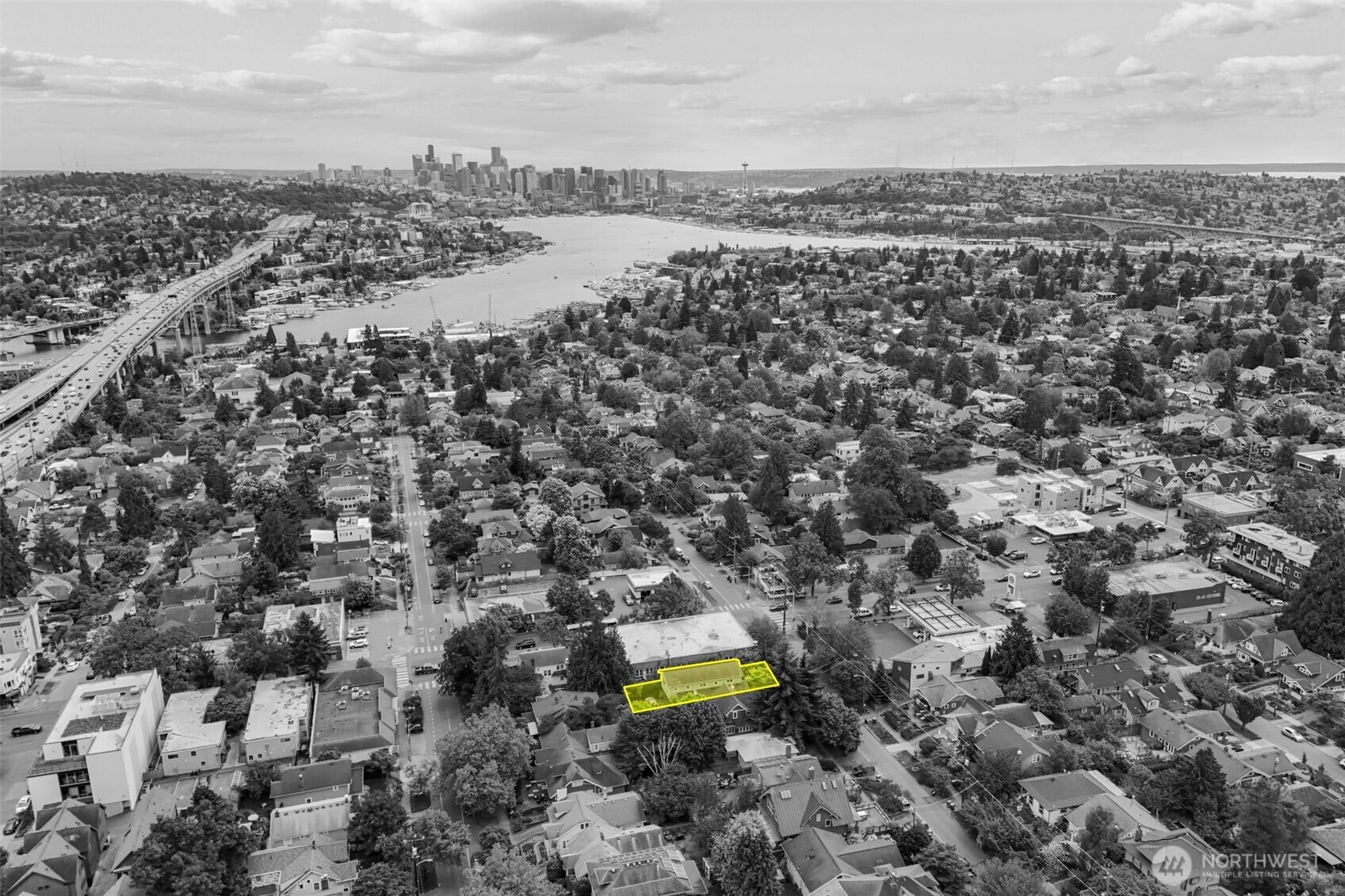4510 Thackeray NE, Seattle, WA 98105