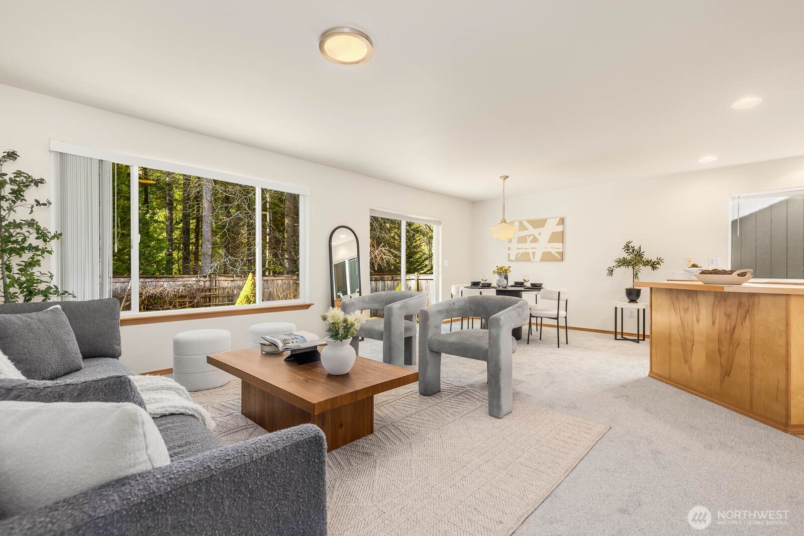 923 Sarah Ct NW , Olympia, WA 98502