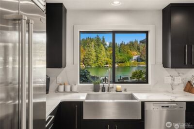 5482 Fletcher Landing NE, Bainbridge Island, WA 98110 - Photo 15