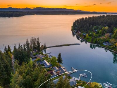 5482 Fletcher Landing NE, Bainbridge Island, WA 98110 - Photo 2