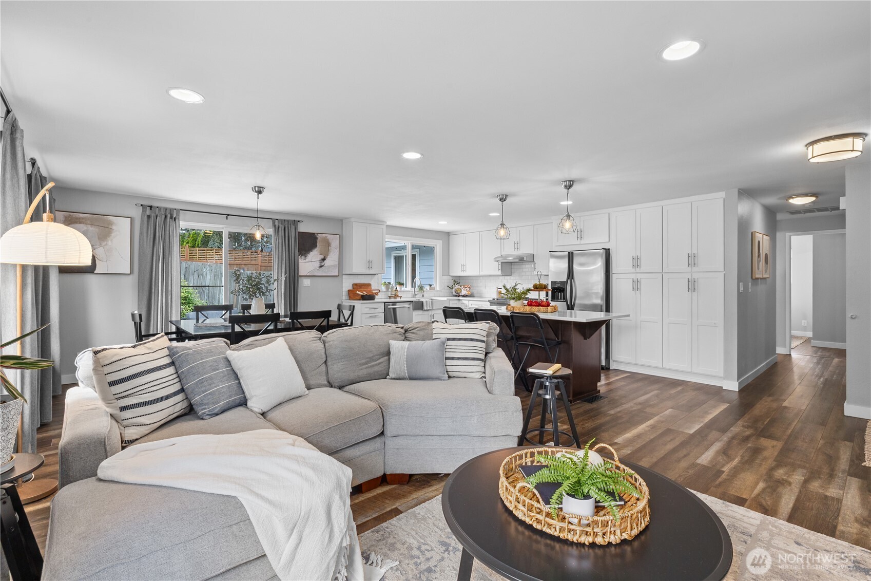 7848 NE 146th Street , Kenmore, WA 98028