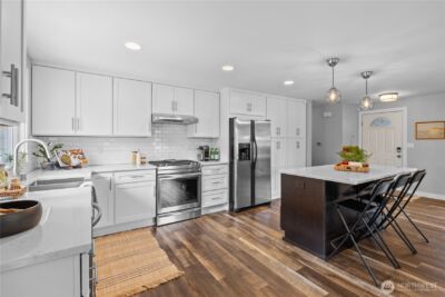7848 NE 146th Street , Kenmore, WA 98028 - Photo 8