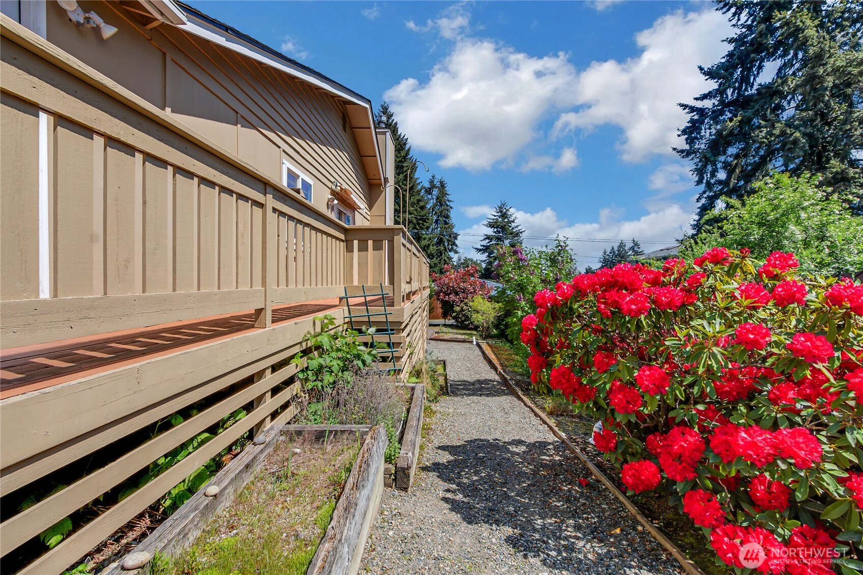 7117 40th Street W #5, Tacoma, WA 98466