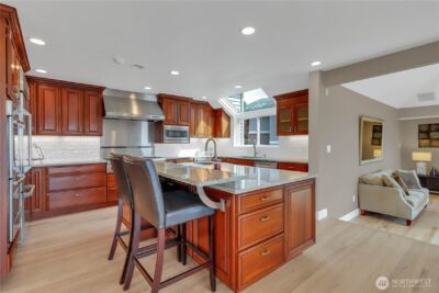 535 208th Avenue NE, Sammamish, WA 98075 - Photo 14