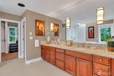 535 208th Avenue NE, Sammamish, WA 98075 - Photo 17
