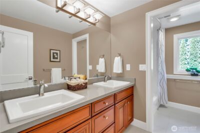 535 208th Avenue NE, Sammamish, WA 98075 - Photo 30