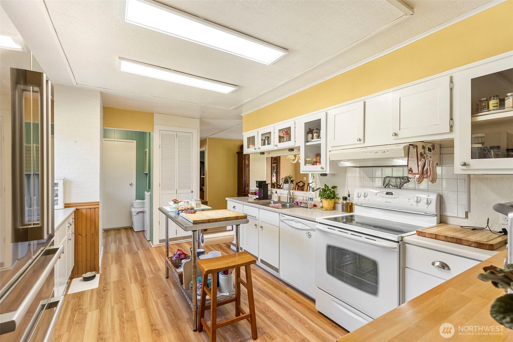 8262 Seabeck Highway NW, Bremerton, WA 98312
