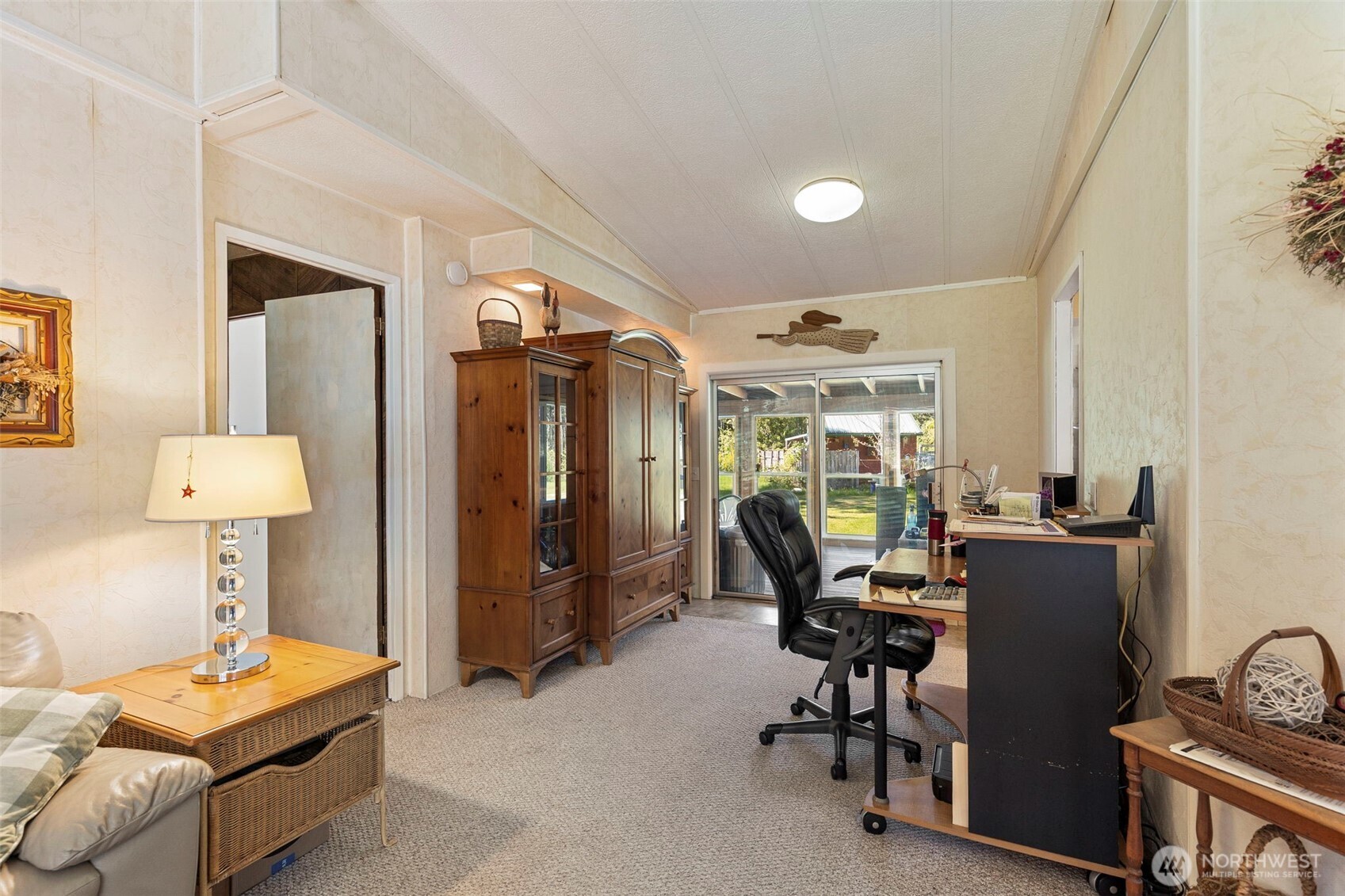 8262 Seabeck Highway NW, Bremerton, WA 98312