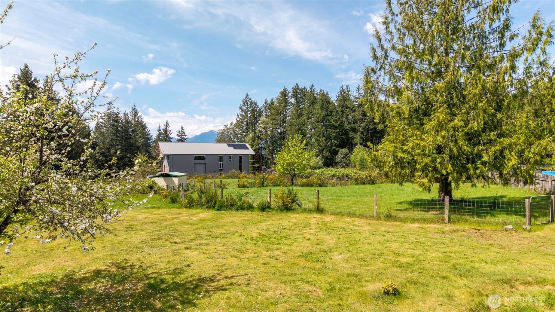 8262 Seabeck Highway NW, Bremerton, WA 98312