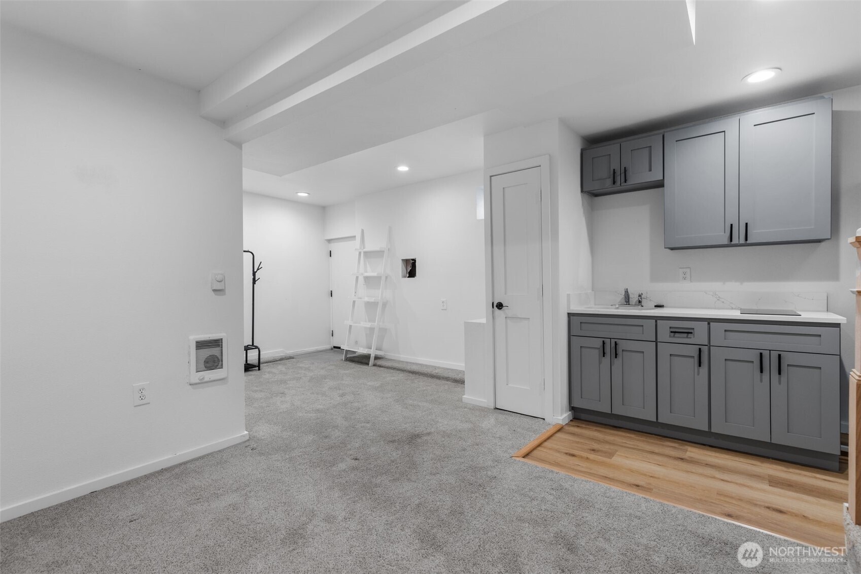2125 N 90th Street , Seattle, WA 98103