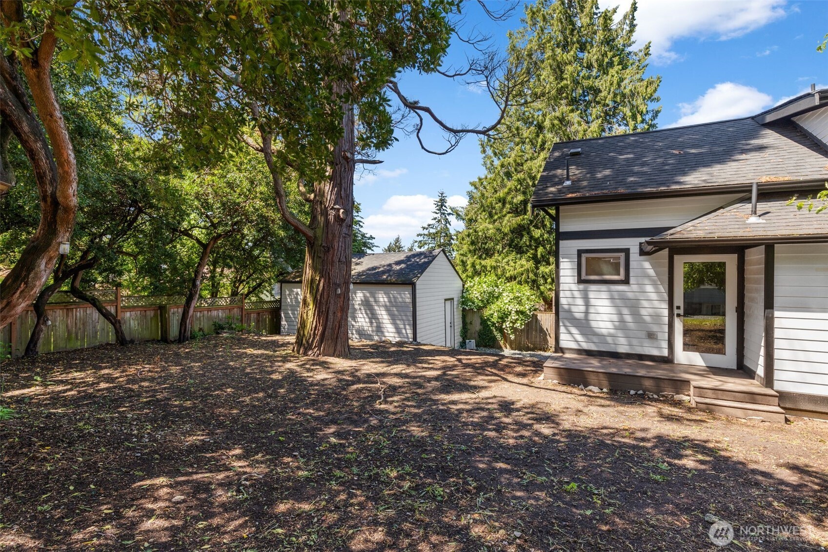 2125 N 90th Street , Seattle, WA 98103