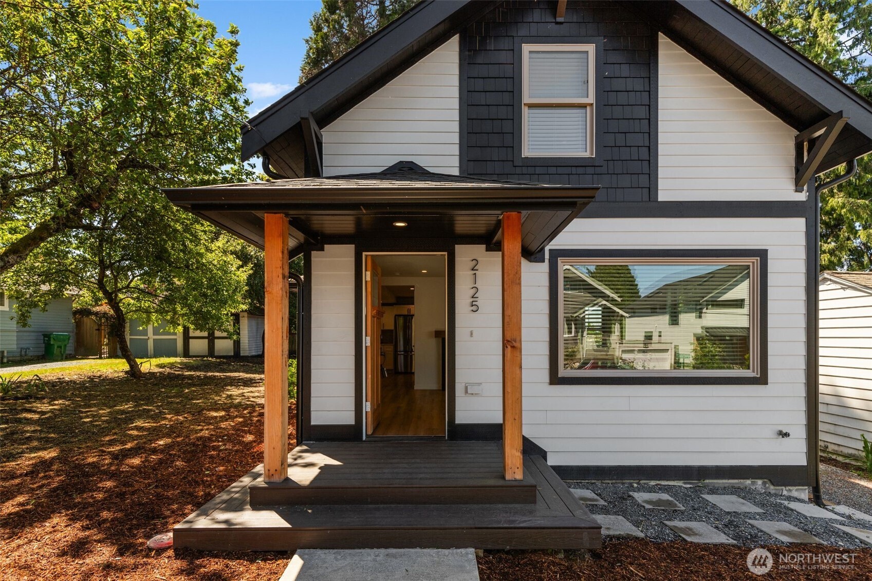 2125 N 90th Street , Seattle, WA 98103