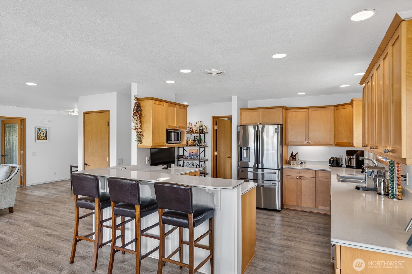 1104 120th Place , Long Beach, WA 98631