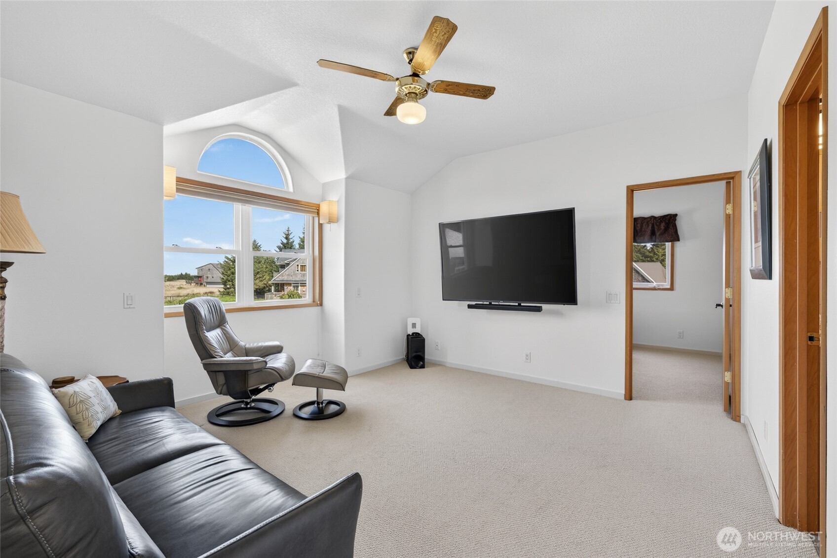 1104 120th Place , Long Beach, WA 98631