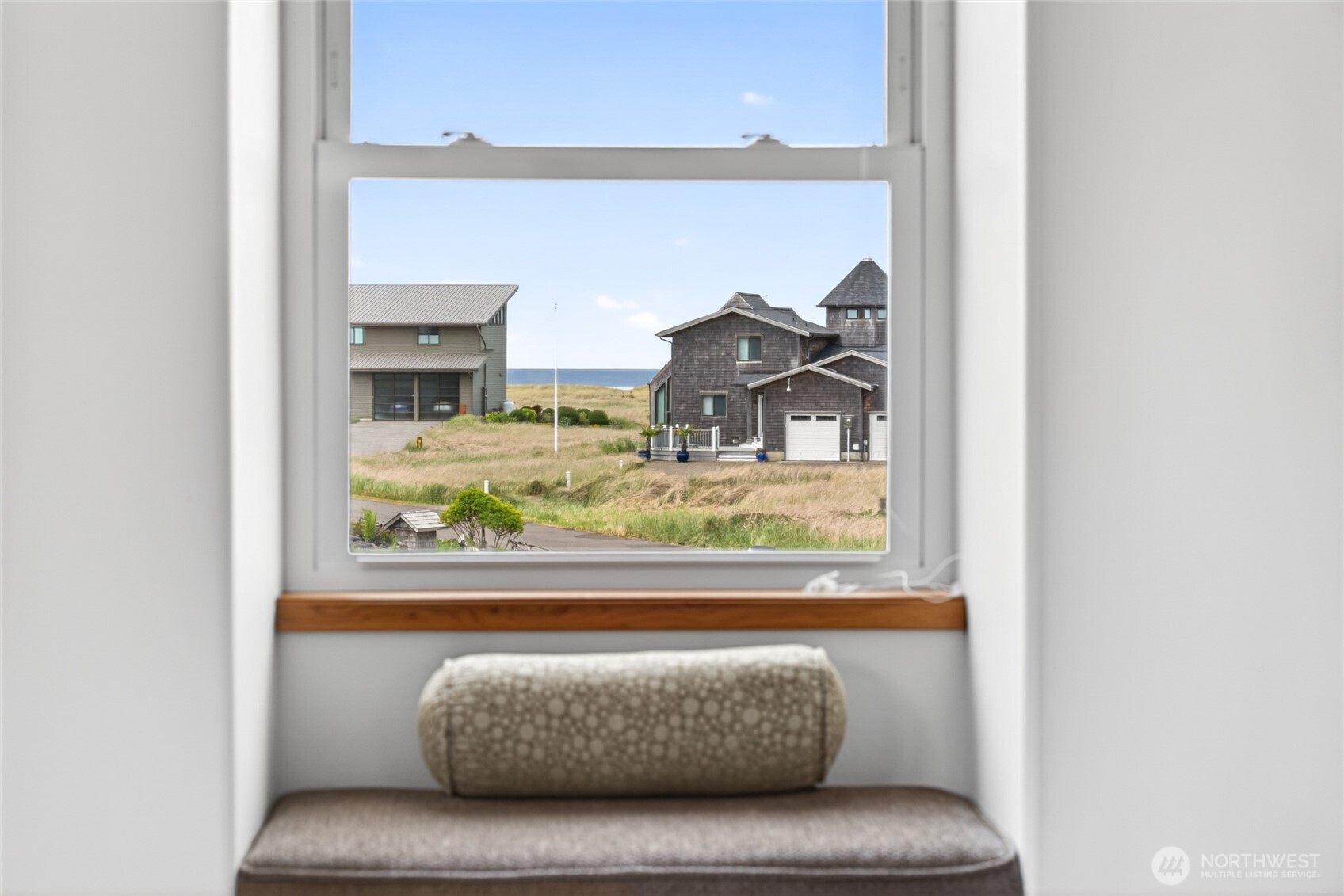 1104 120th Place , Long Beach, WA 98631