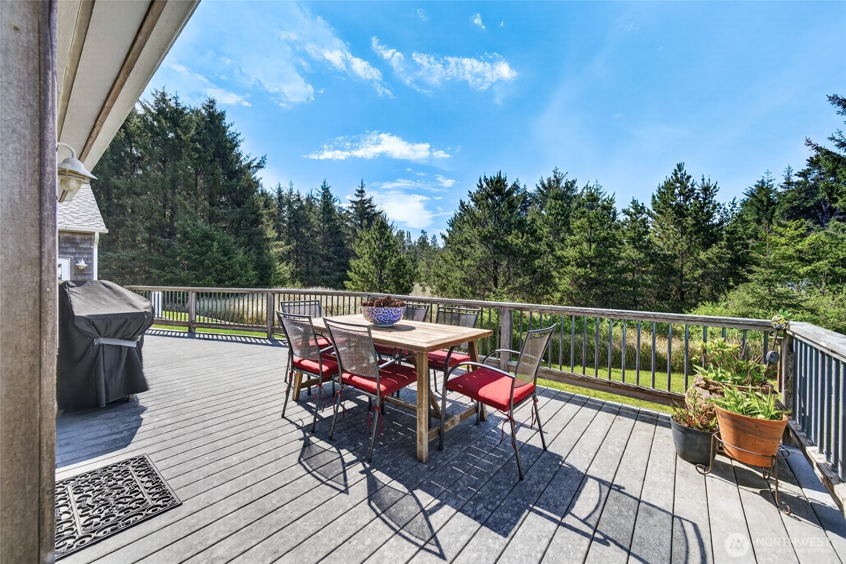 1104 120th Place , Long Beach, WA 98631