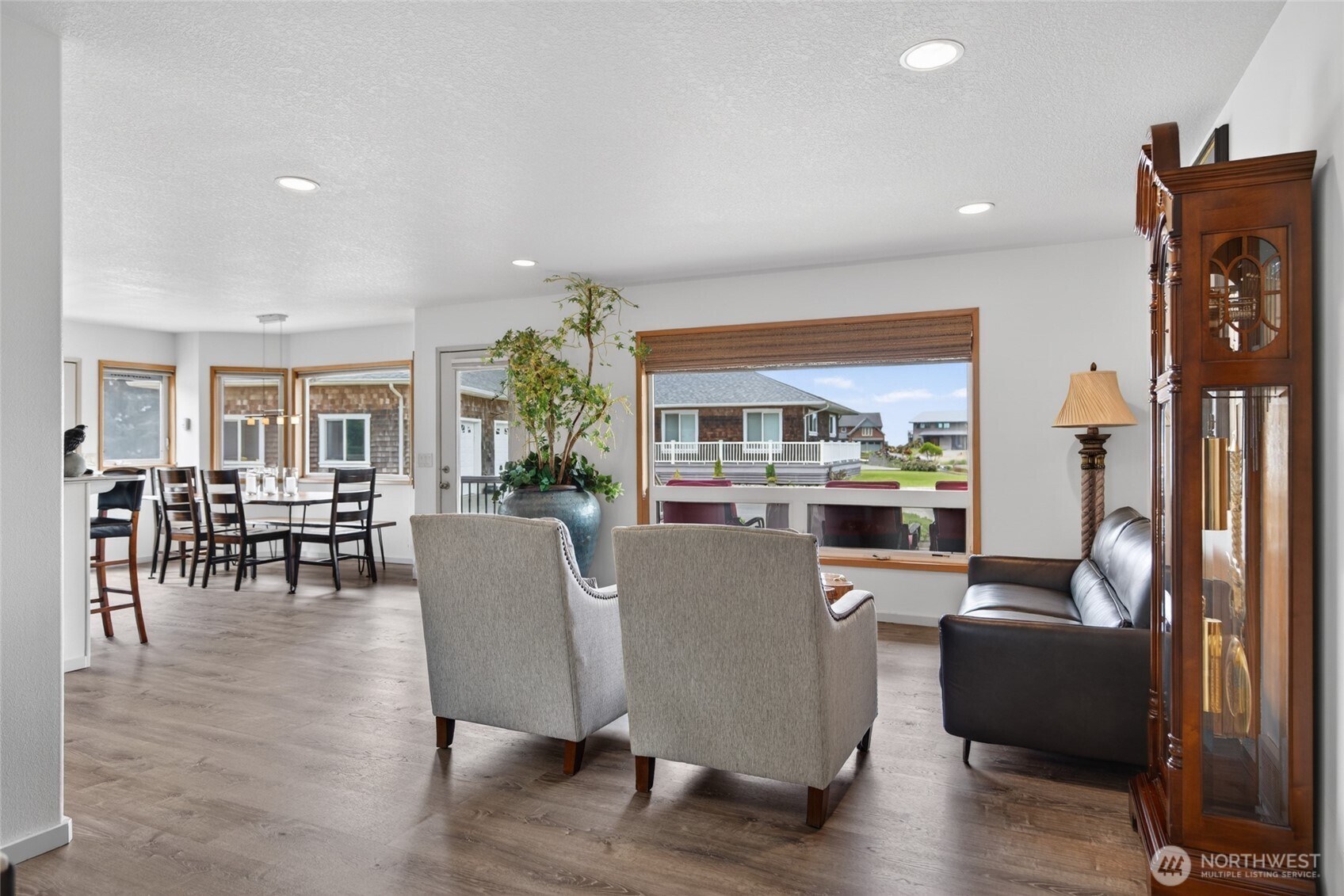 1104 120th Place , Long Beach, WA 98631