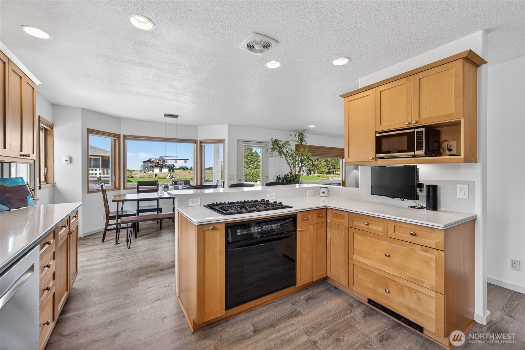 1104 120th Place , Long Beach, WA 98631