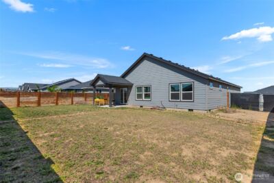 1005 7th Avenue NE, Quincy, WA 98848 - Photo 6