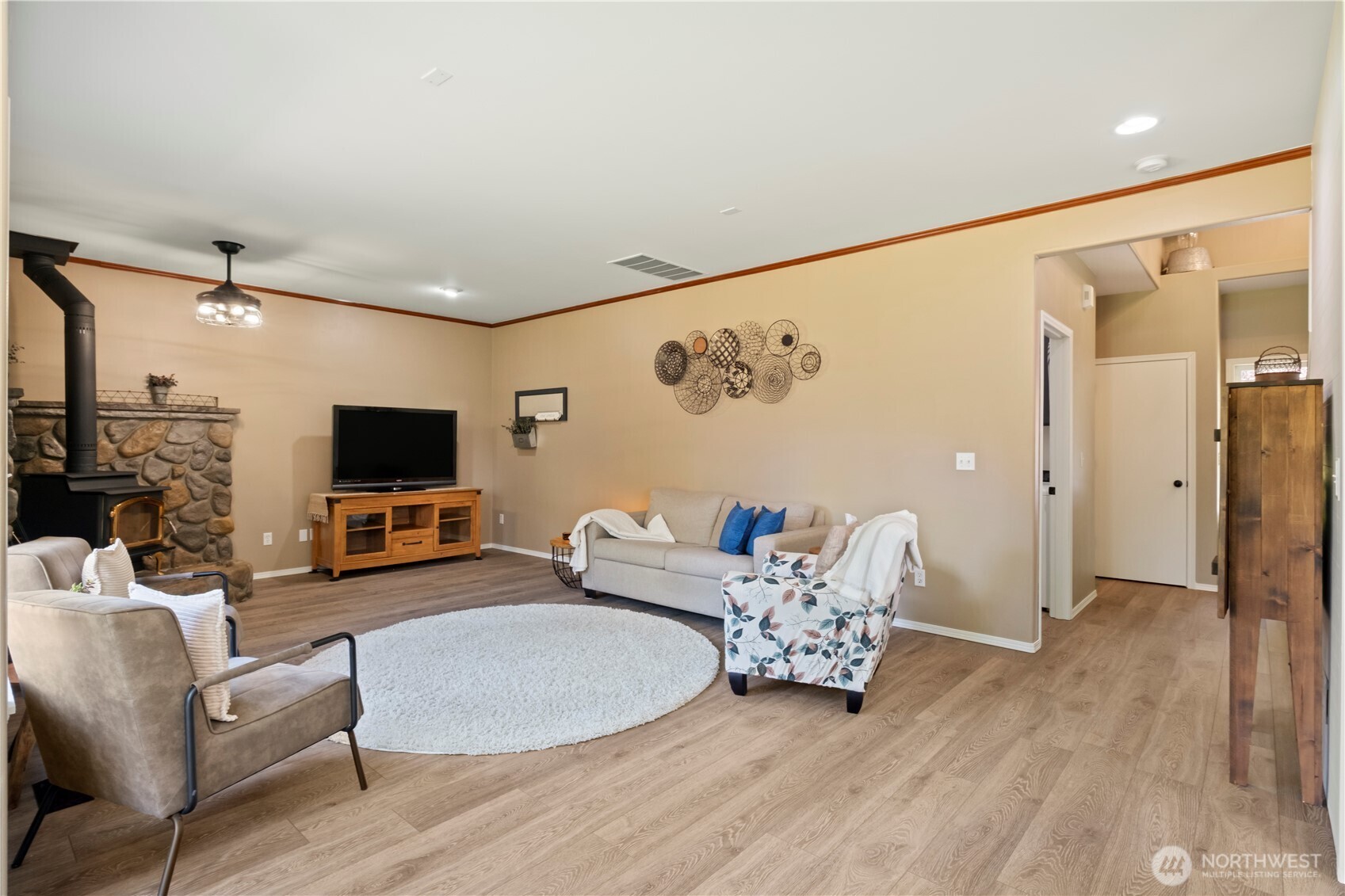 23904 128th Avenue E, Graham, WA 98338