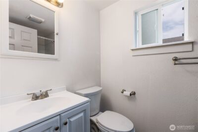 608 113th Street S, Tacoma, WA 98444 - Photo 18