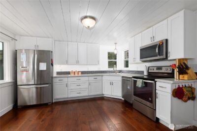 608 113th Street S, Tacoma, WA 98444 - Photo 10