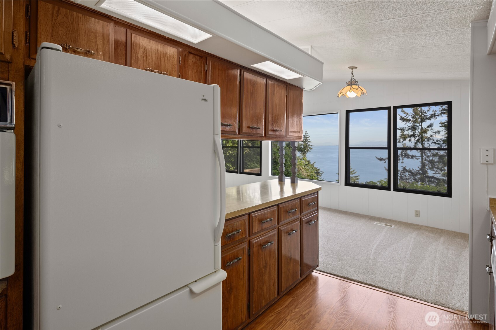 2659 S East Camano Drive , Camano Island, WA 98282