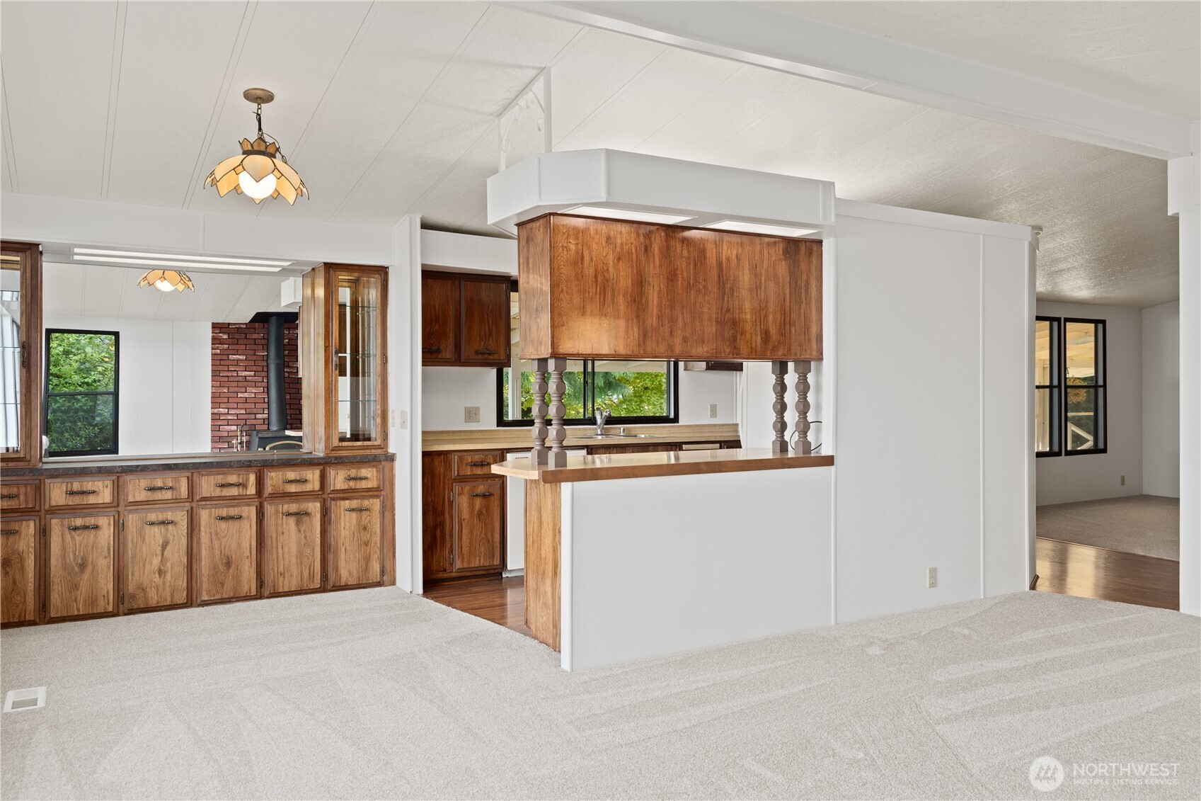 2659 S East Camano Drive , Camano Island, WA 98282