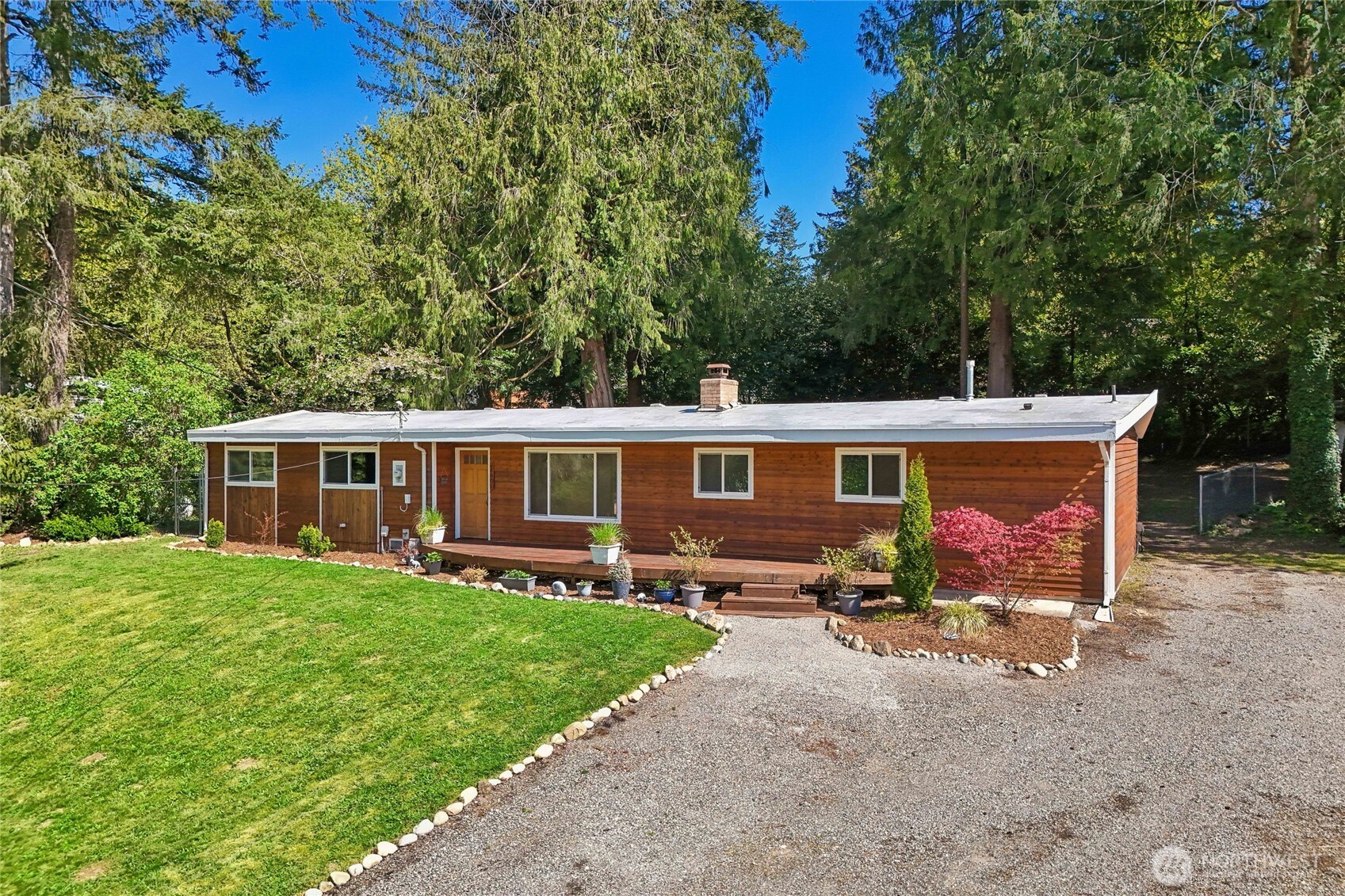 28601 SE 225th Street , Maple Valley, WA 98038