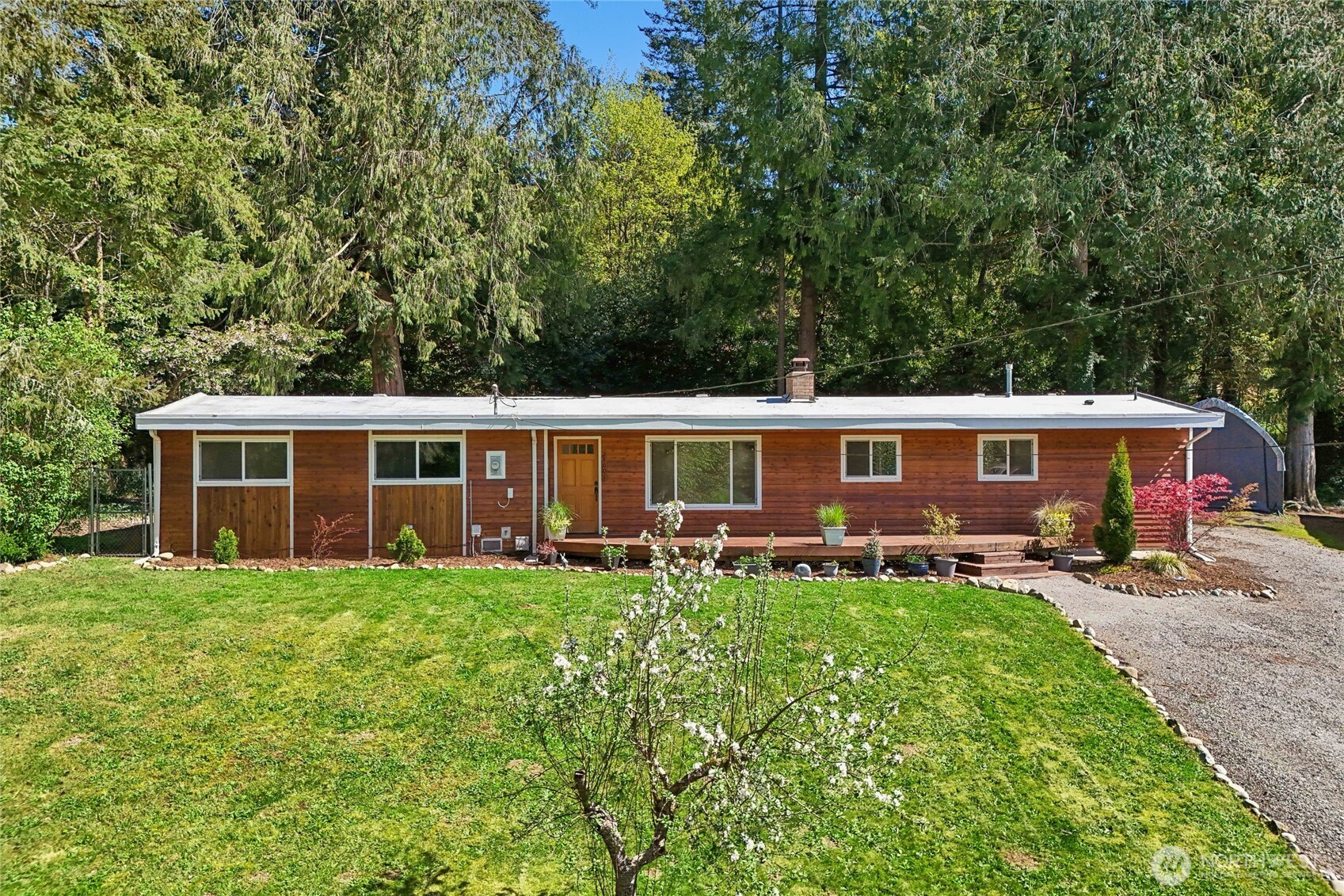 28601 SE 225th Street , Maple Valley, WA 98038