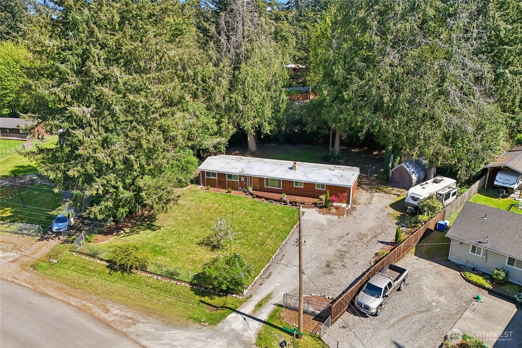 28601 SE 225th Street , Maple Valley, WA 98038