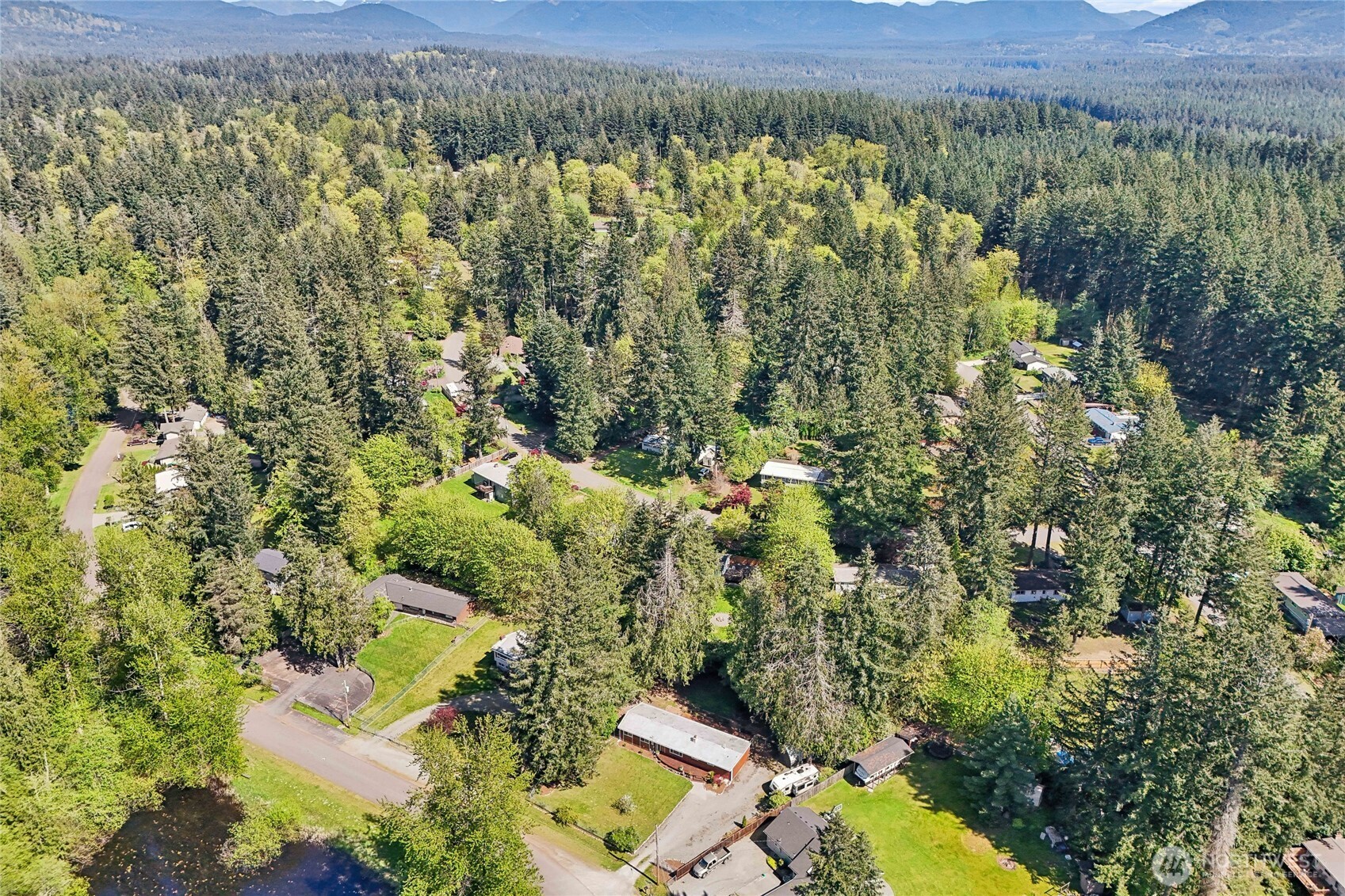 28601 SE 225th Street , Maple Valley, WA 98038