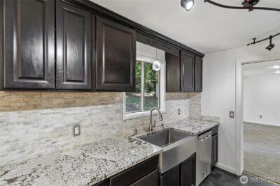28601 SE 225th Street , Maple Valley, WA 98038 - Photo 10