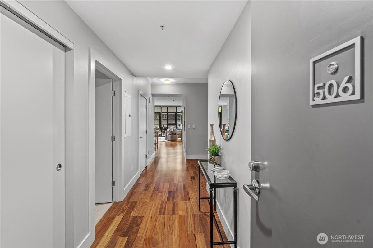 2911 2nd Avenue #506, Seattle, WA 98121