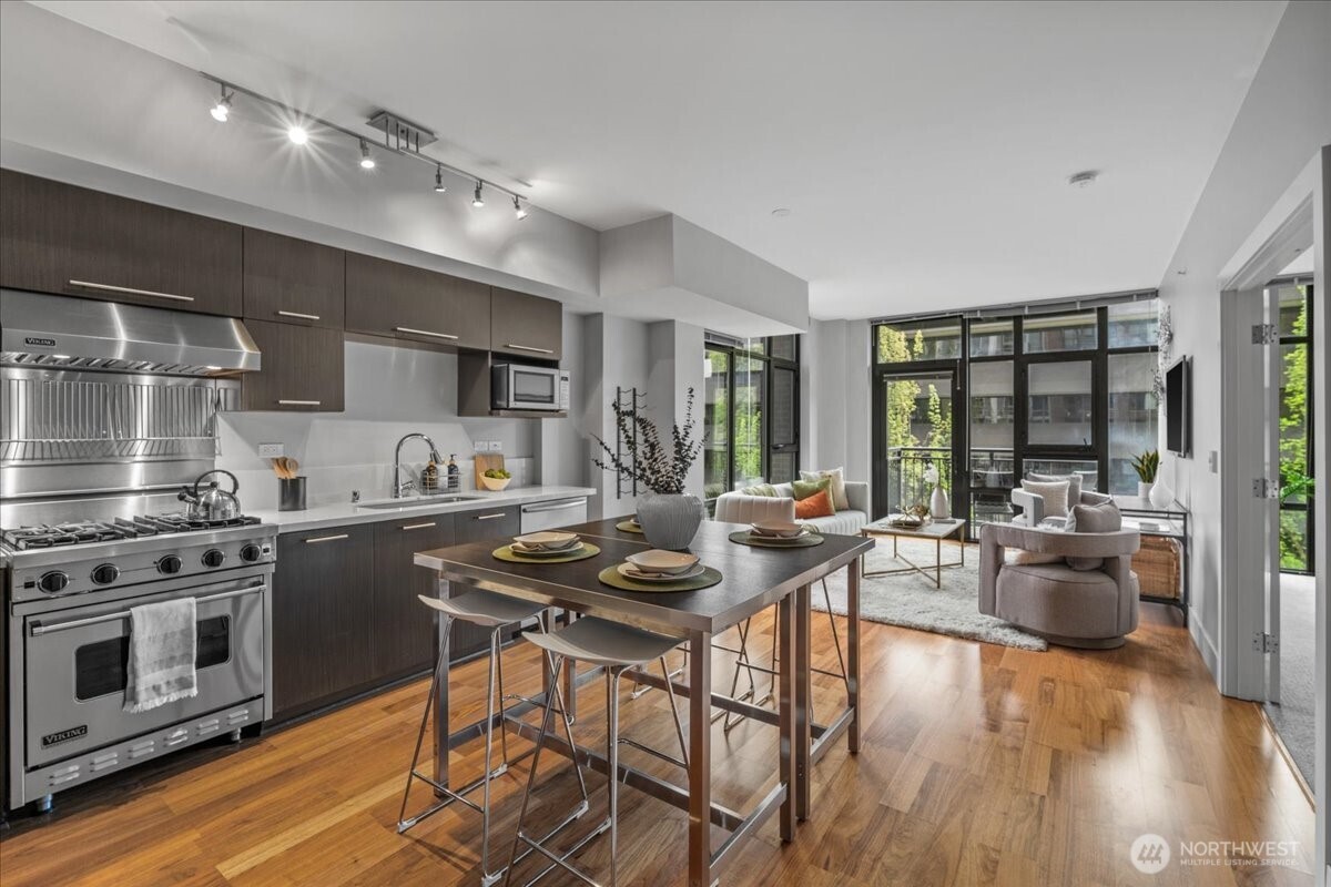 2911 2nd Avenue #506, Seattle, WA 98121