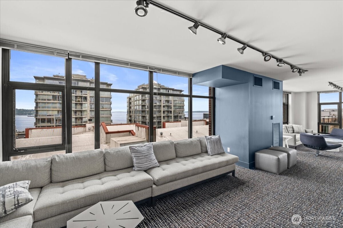 2911 2nd Avenue #506, Seattle, WA 98121
