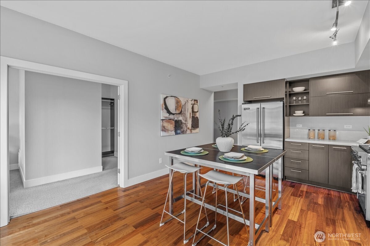 2911 2nd Avenue #506, Seattle, WA 98121