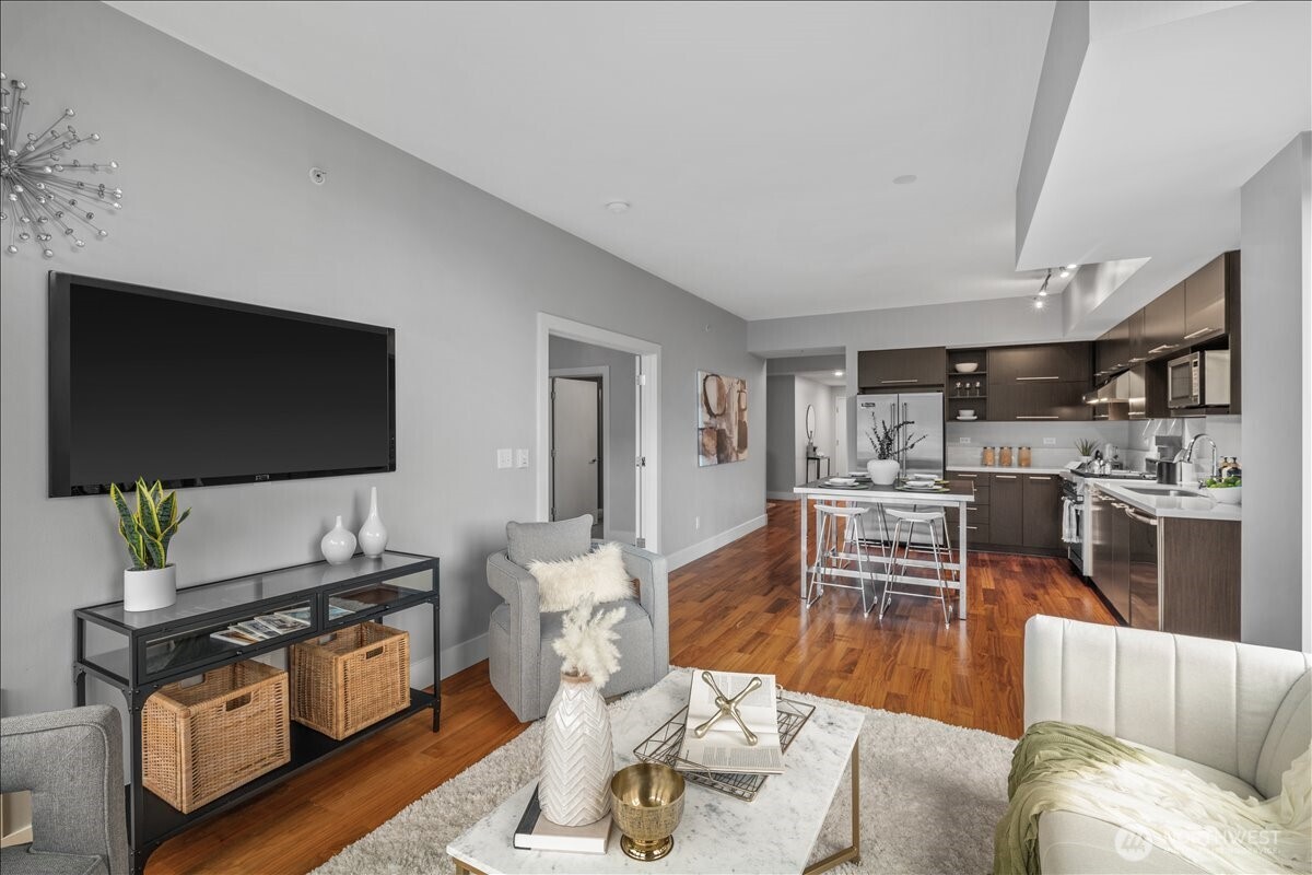 2911 2nd Avenue #506, Seattle, WA 98121