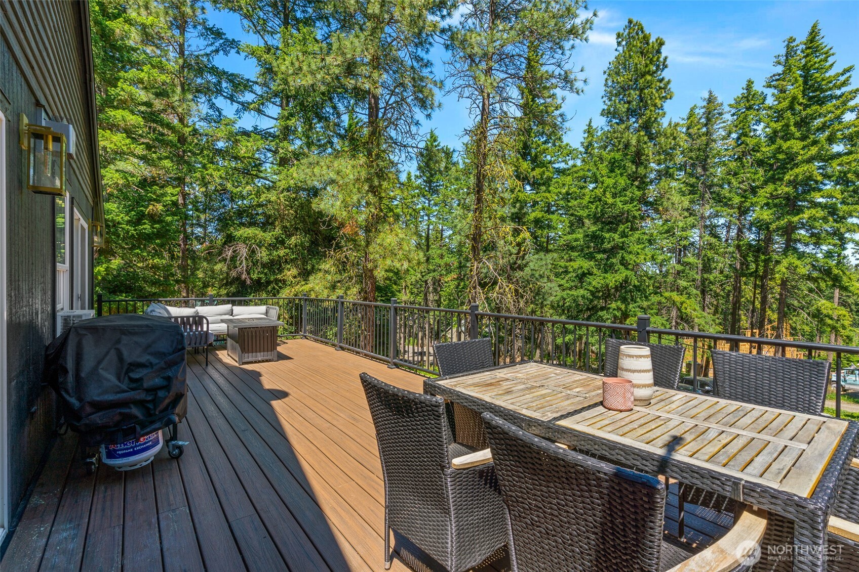 221 Gunther Loop Road , Cle Elum, WA 98922
