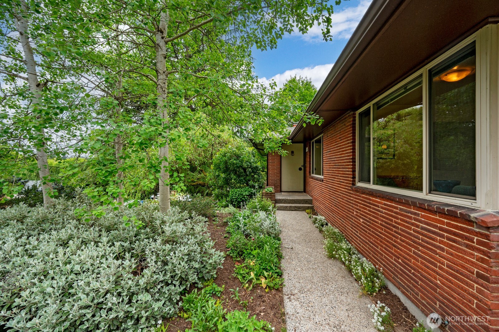 2624 NE 82nd Street , Seattle, WA 98115