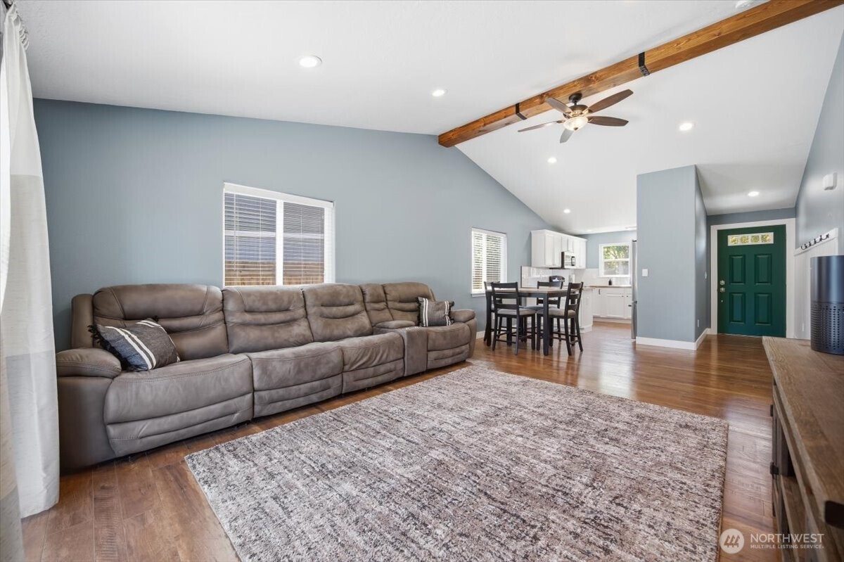 5126 Monica Street , West Richland, WA 99353