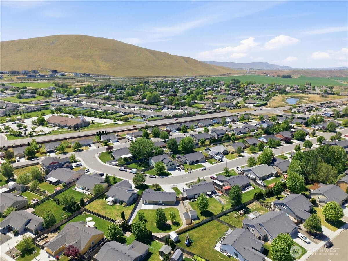 5126 Monica Street , West Richland, WA 99353