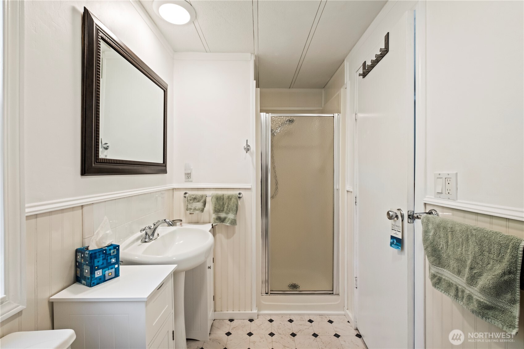 9500 315th Avenue SE #15, Issaquah, WA 98027-9802